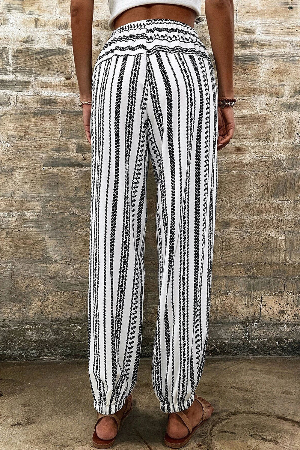 Black Stripe Geometric Print Drawstring Cuff Pants