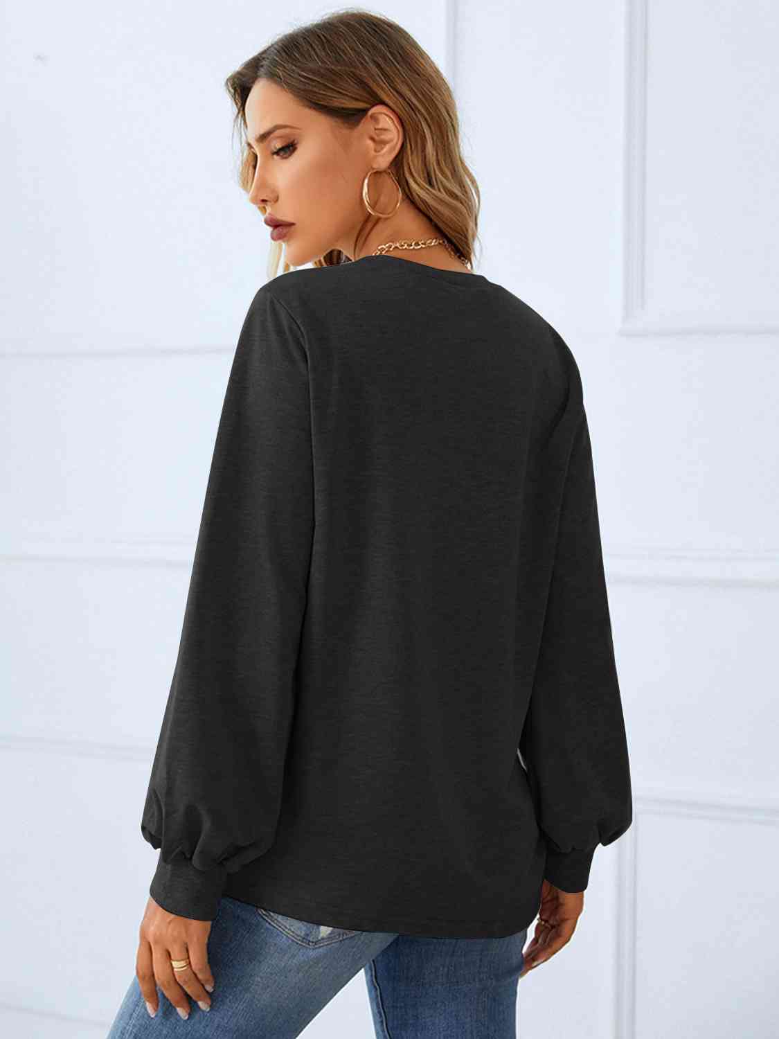 Ruched Detail Round Neck T-Shirt